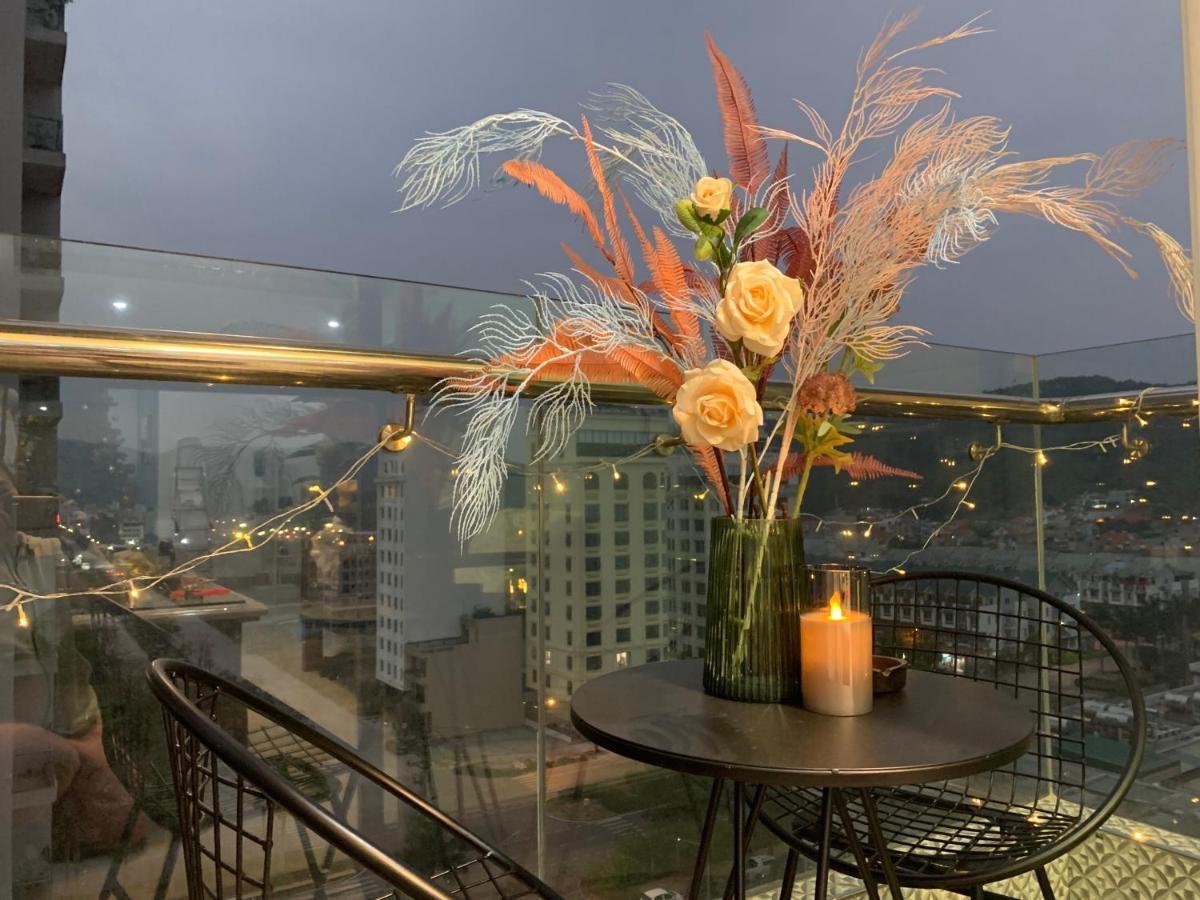 Tulip Homestay Ha Long Exteriör bild