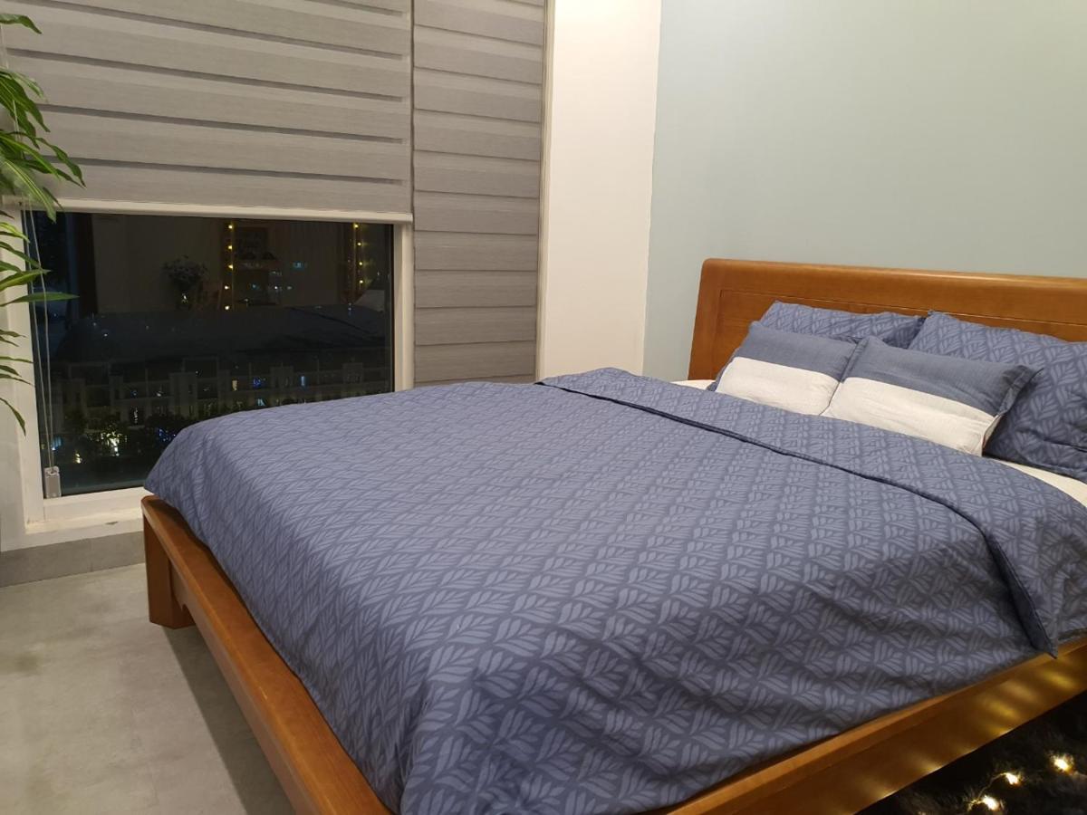 Tulip Homestay Ha Long Exteriör bild