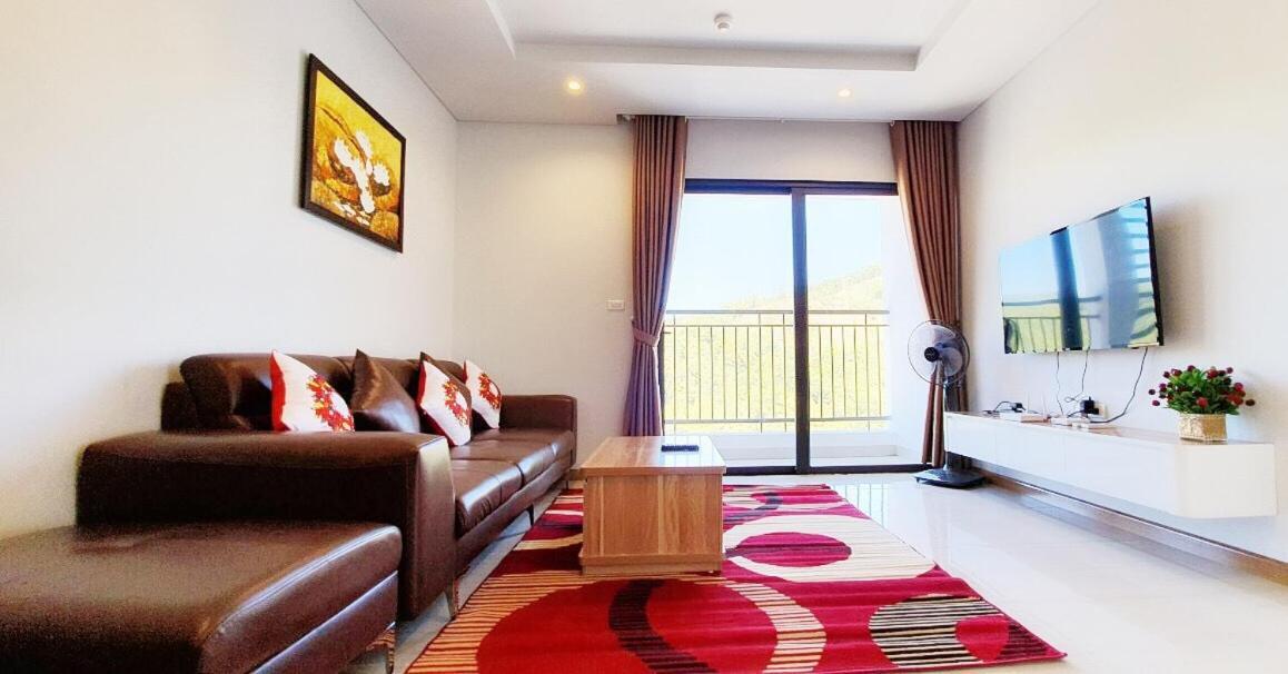 Tulip Homestay Ha Long Exteriör bild